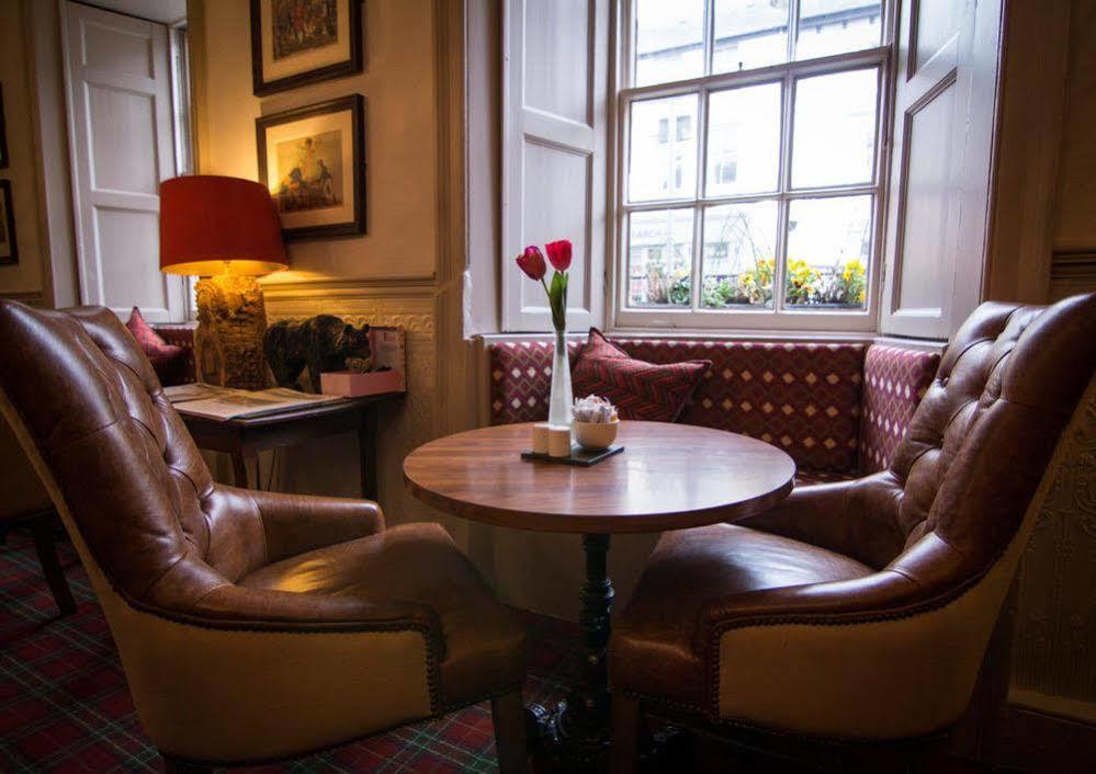 The Bear, Cowbridge Ξενοδοχείο Εξωτερικό φωτογραφία